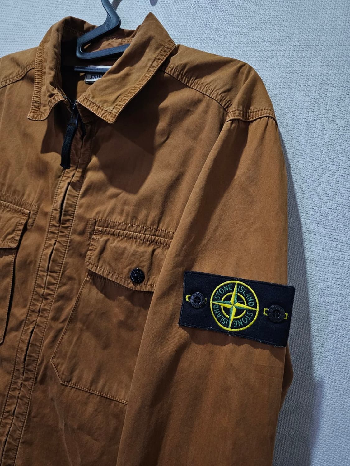 정품 스톤아일랜드 브라운 오버셔츠 100 / L 상품이미지3