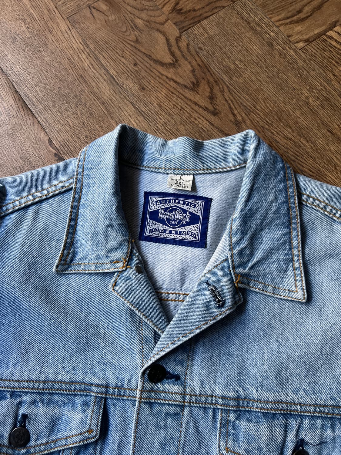 [L]90's 하드락카페 PARIS 세이브 더 플래닛 데님 트러커 자켓 상품이미지2