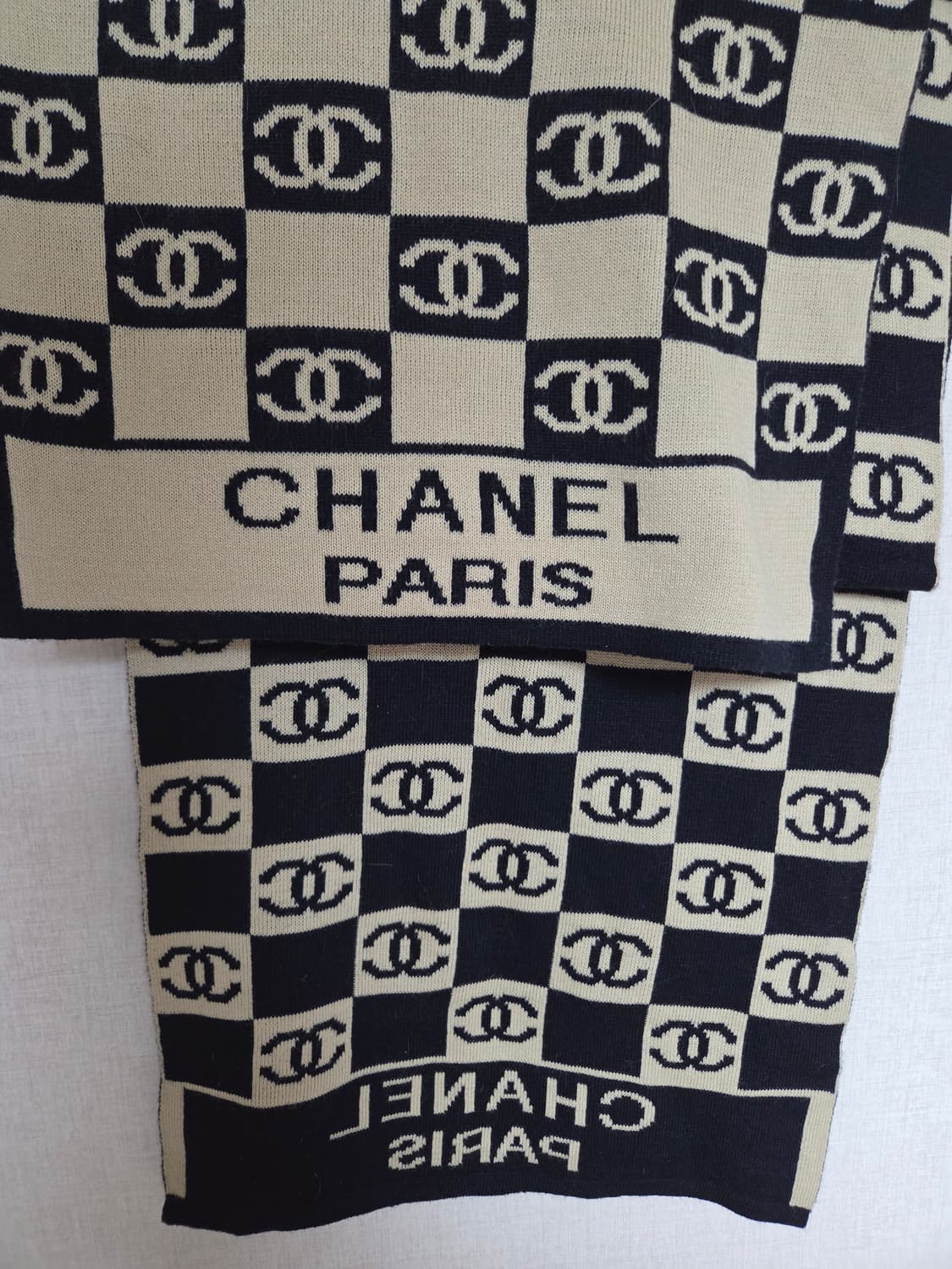 CHANEL CC 로고 양면머플러 블랙/베이지 상품이미지1