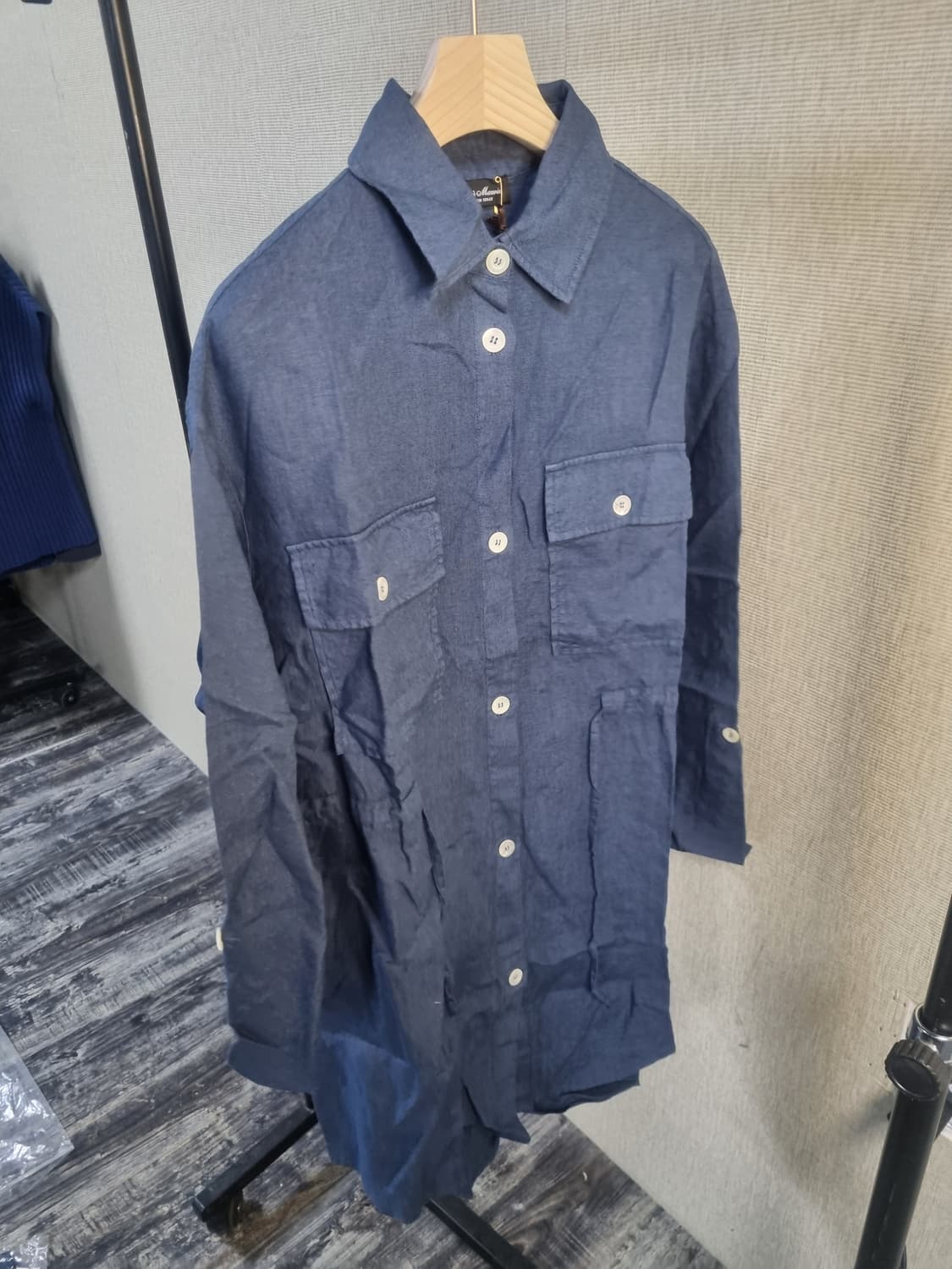 새제품 이태리 명품 브랜드 안드레모리스 롱셔츠 상품이미지1