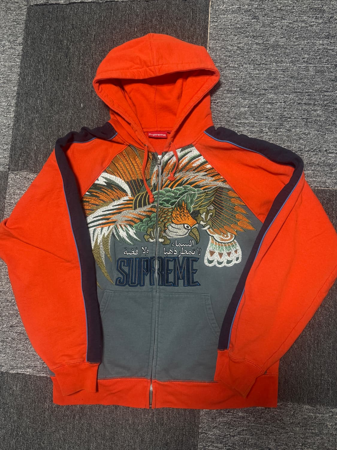 슈프림 23SS 팔콘 후드집업 오렌지 L 상품이미지2