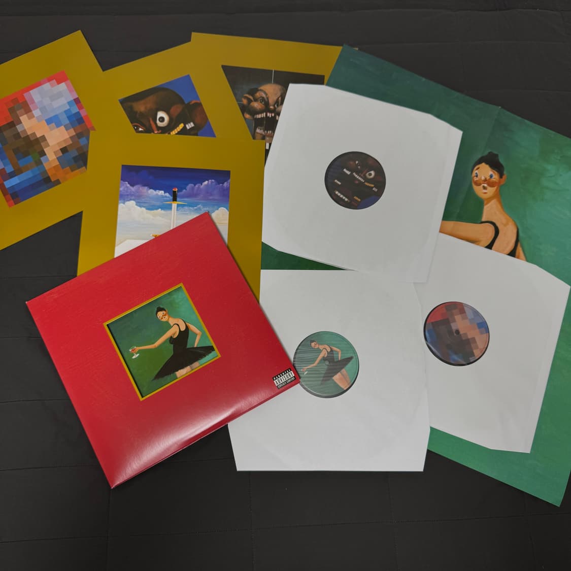 칸예웨스트 MBDTF LP 바이닐 새상품 상품이미지1