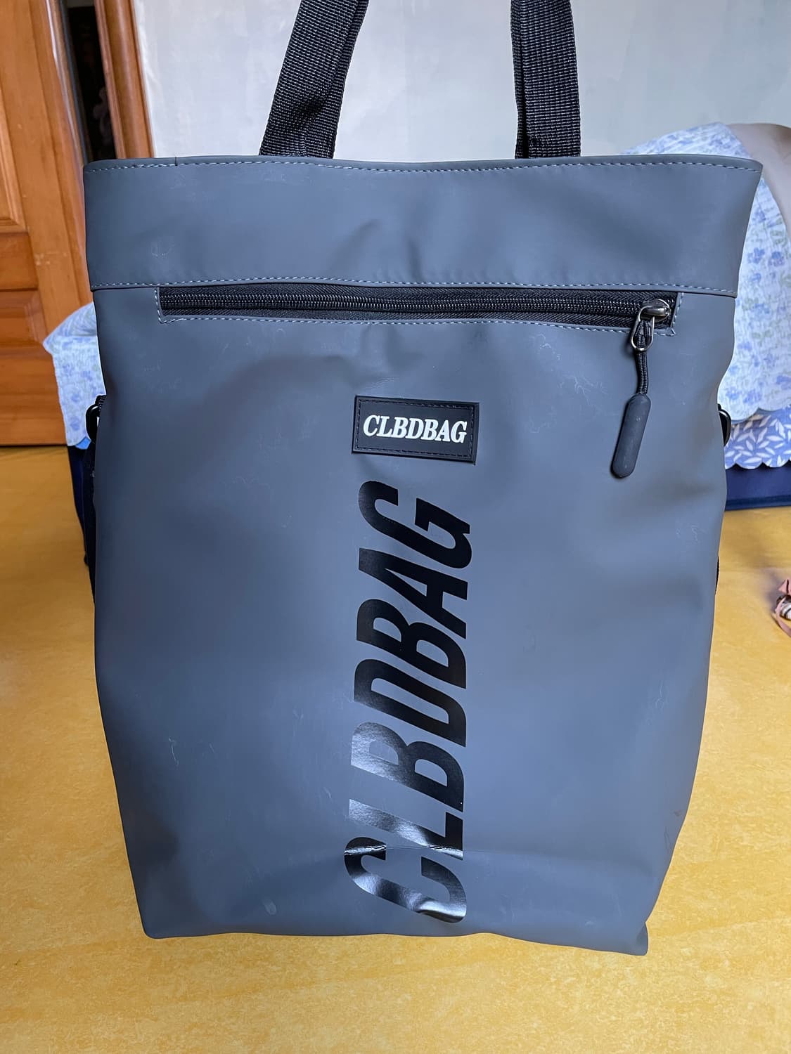 다용도 그레이 크로스백겸용 토트백 상품이미지1