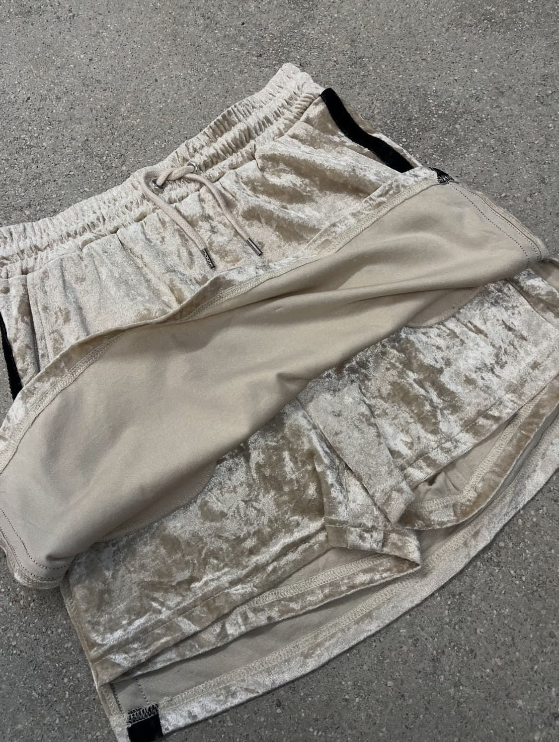 아이보리 벨벳 팬츠 스커트 상품이미지3