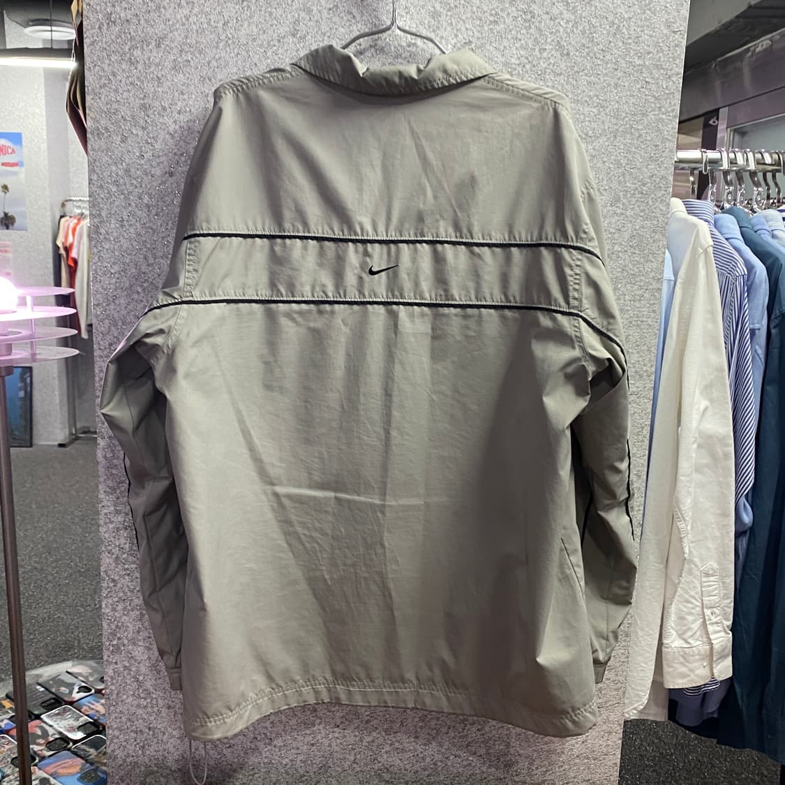 나이키 스우시 그레이 스트링 바람막이 B3146 상품이미지4