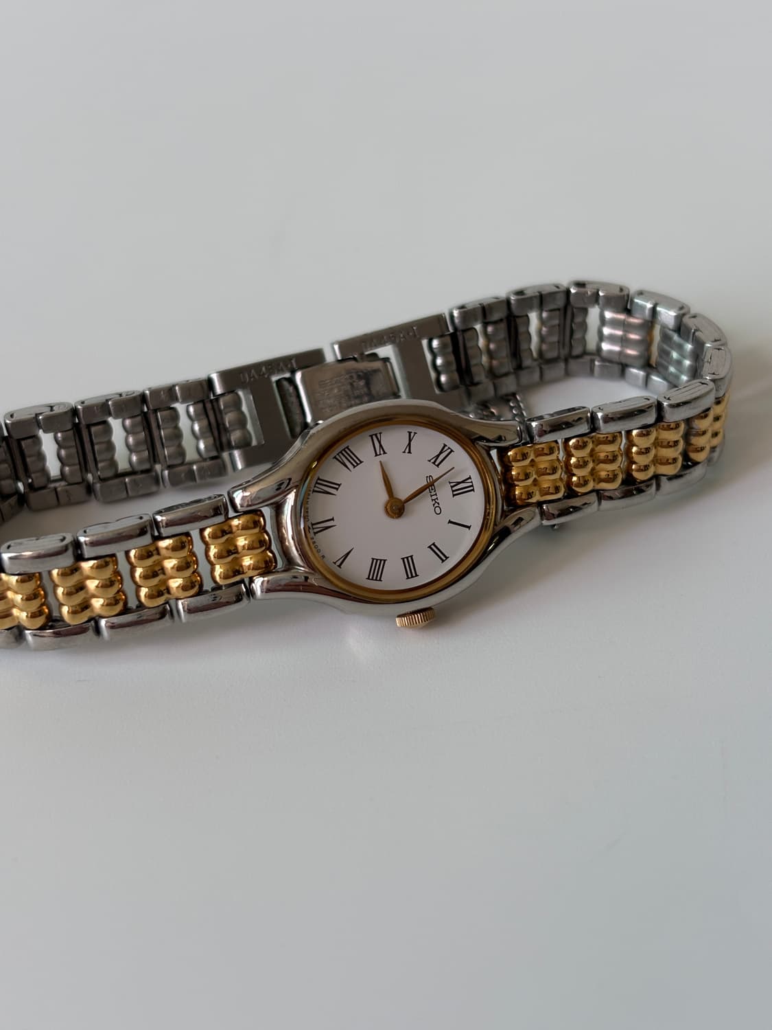 1980s Roman Oval Bracelet Ladies Quartz 상품이미지4