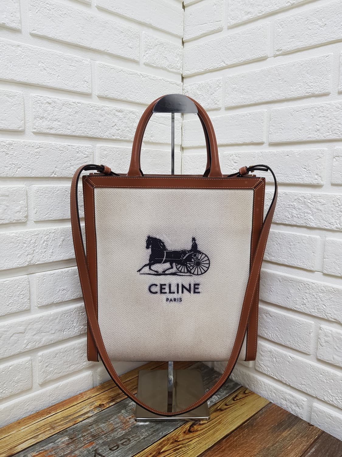 [정품] 셀린느 카바스 마차로고 2way백 상품이미지1