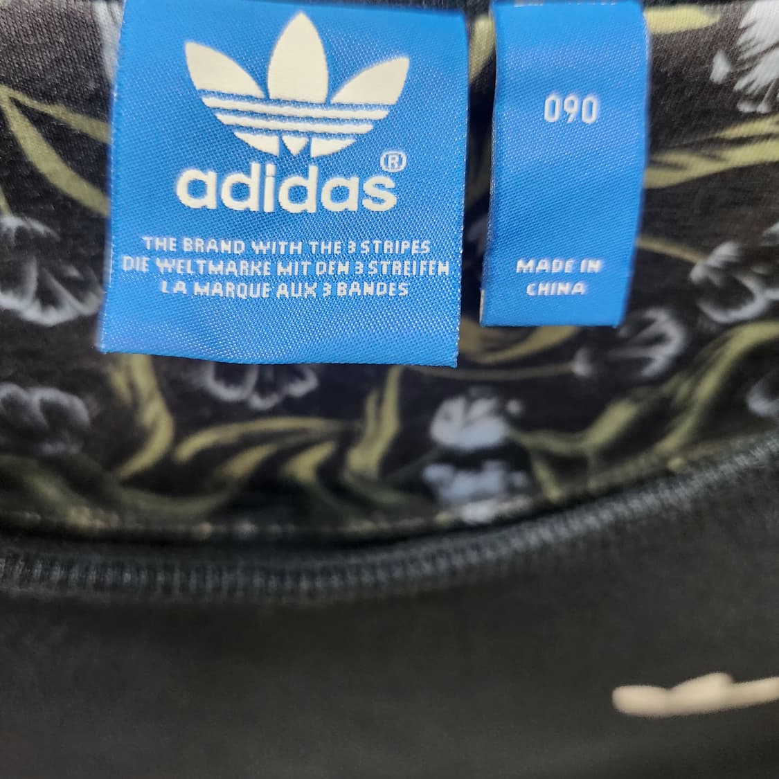 아디다스 삼선 소매 디테일 맨투맨 90(L) 상품이미지5