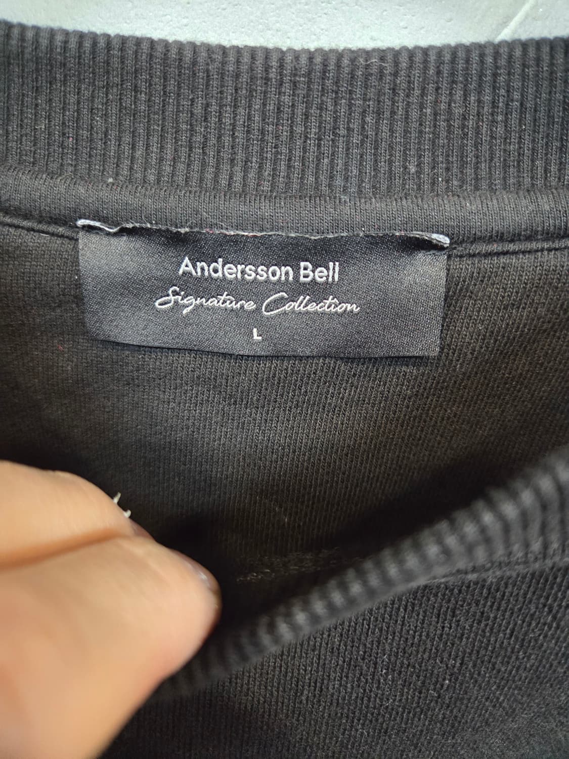 앤더슨벨 시그니처 엠플럼 기모 맨투맨 L 상품이미지4