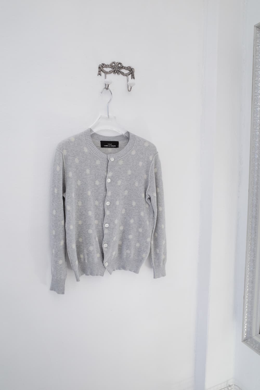 Reverse seam dot cardigan 상품이미지5