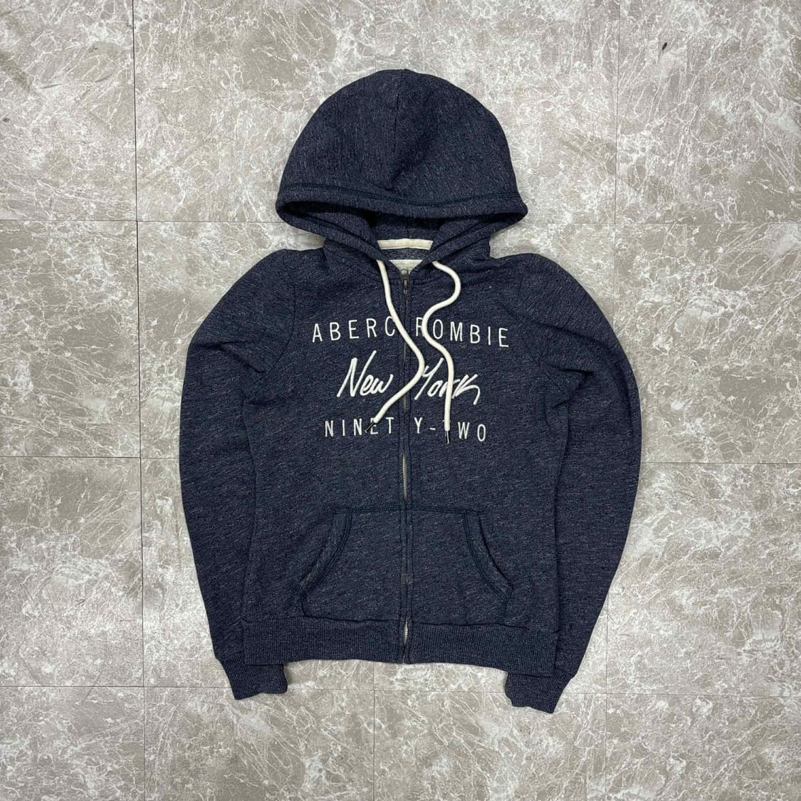아베크롬비 y2k 여리핏 네이비 대장급 걸즈 후드집업 희귀져지(S) 상품이미지2
