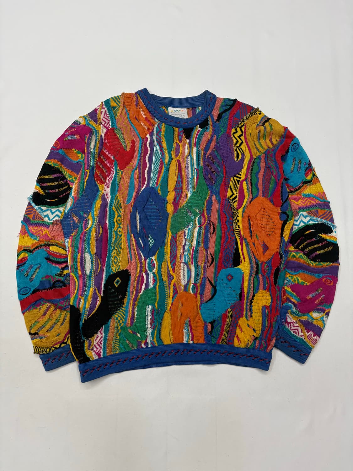 쿠지 COOGI 레인보우 입체 멀티 컬러 케이블 니트 상품이미지1