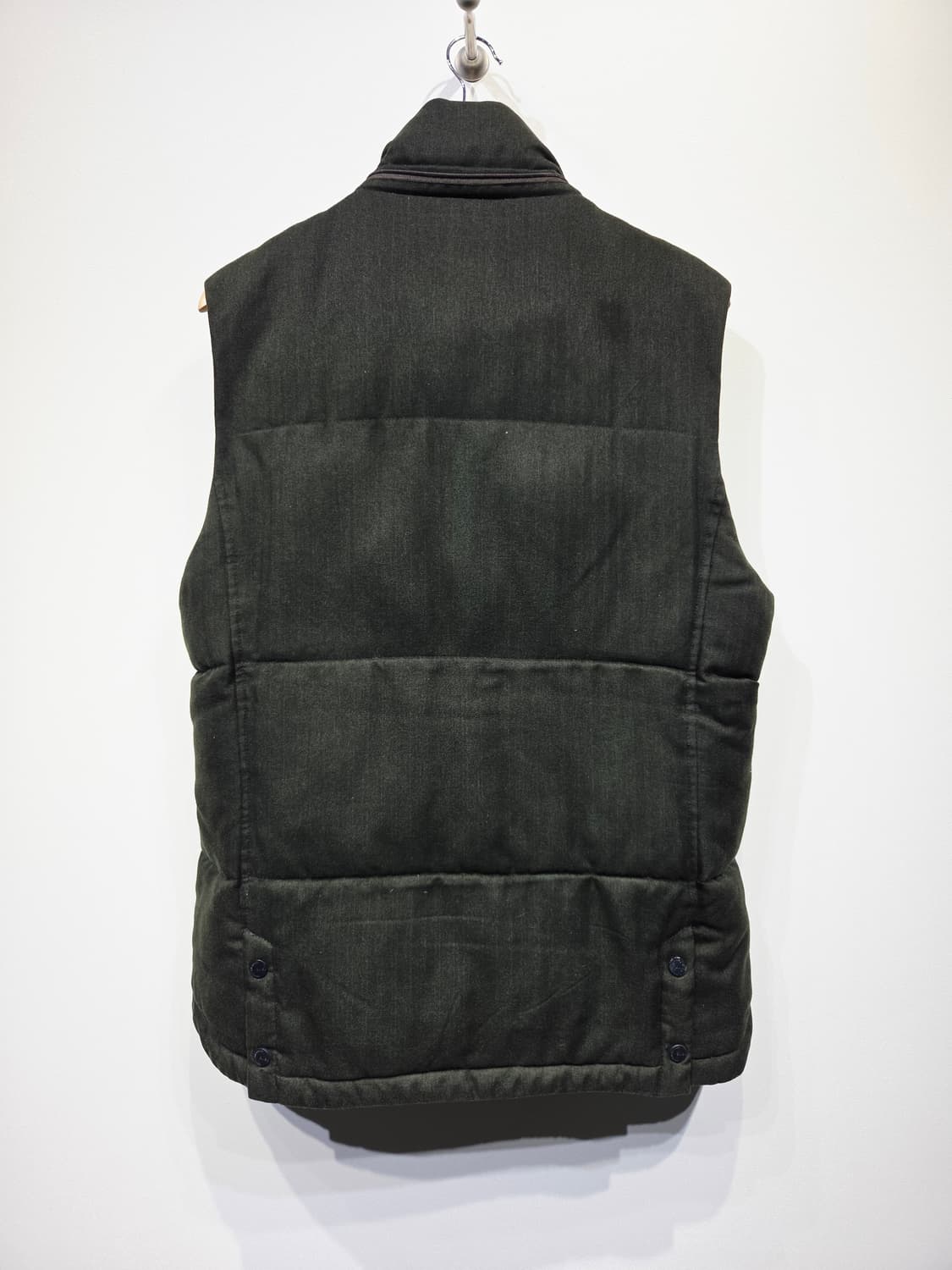 에비수 카키색 패딩 조끼 베스트_105 상품이미지5