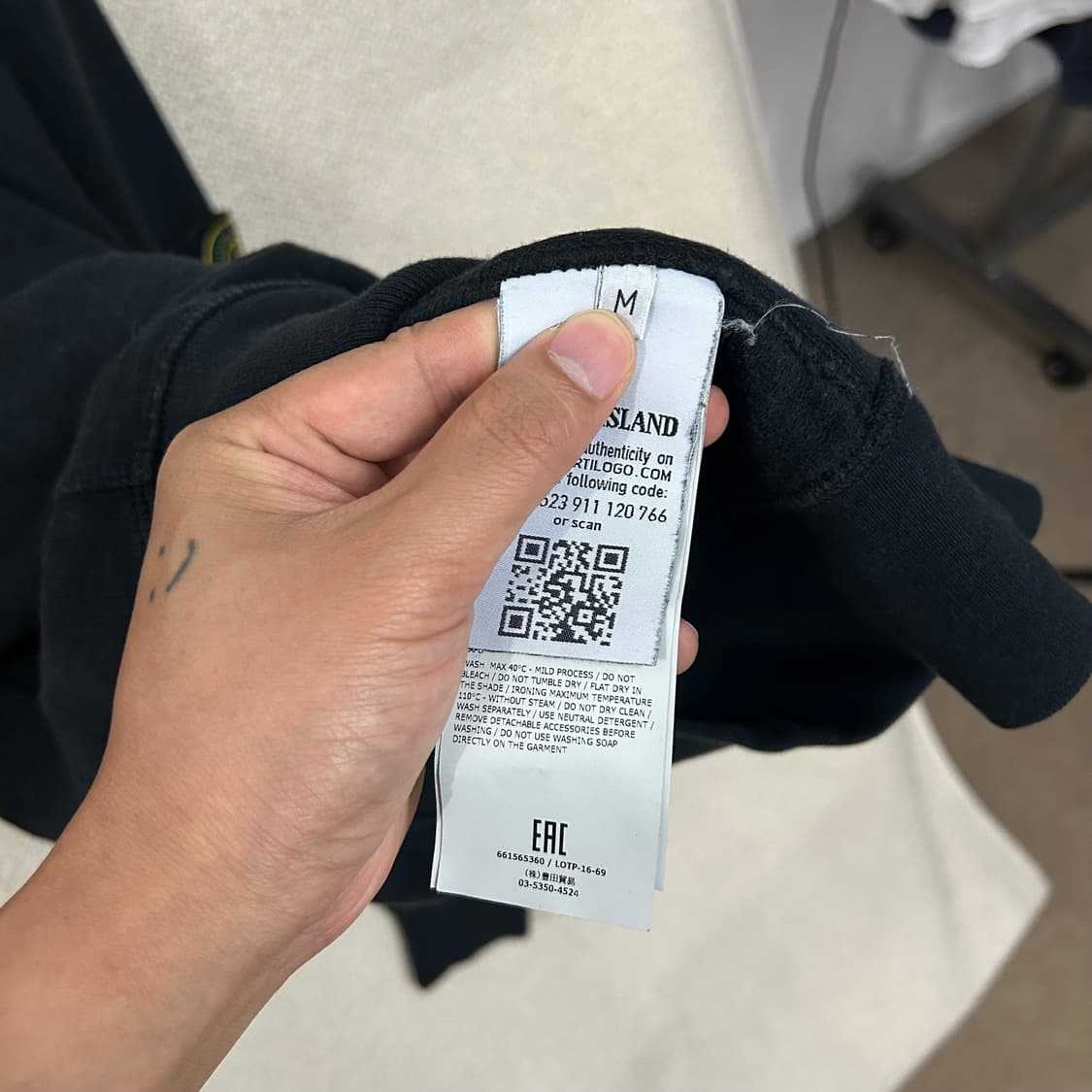 (M) 스톤아일랜드 블랙 솔리드 와팬 맨투맨   상품이미지6