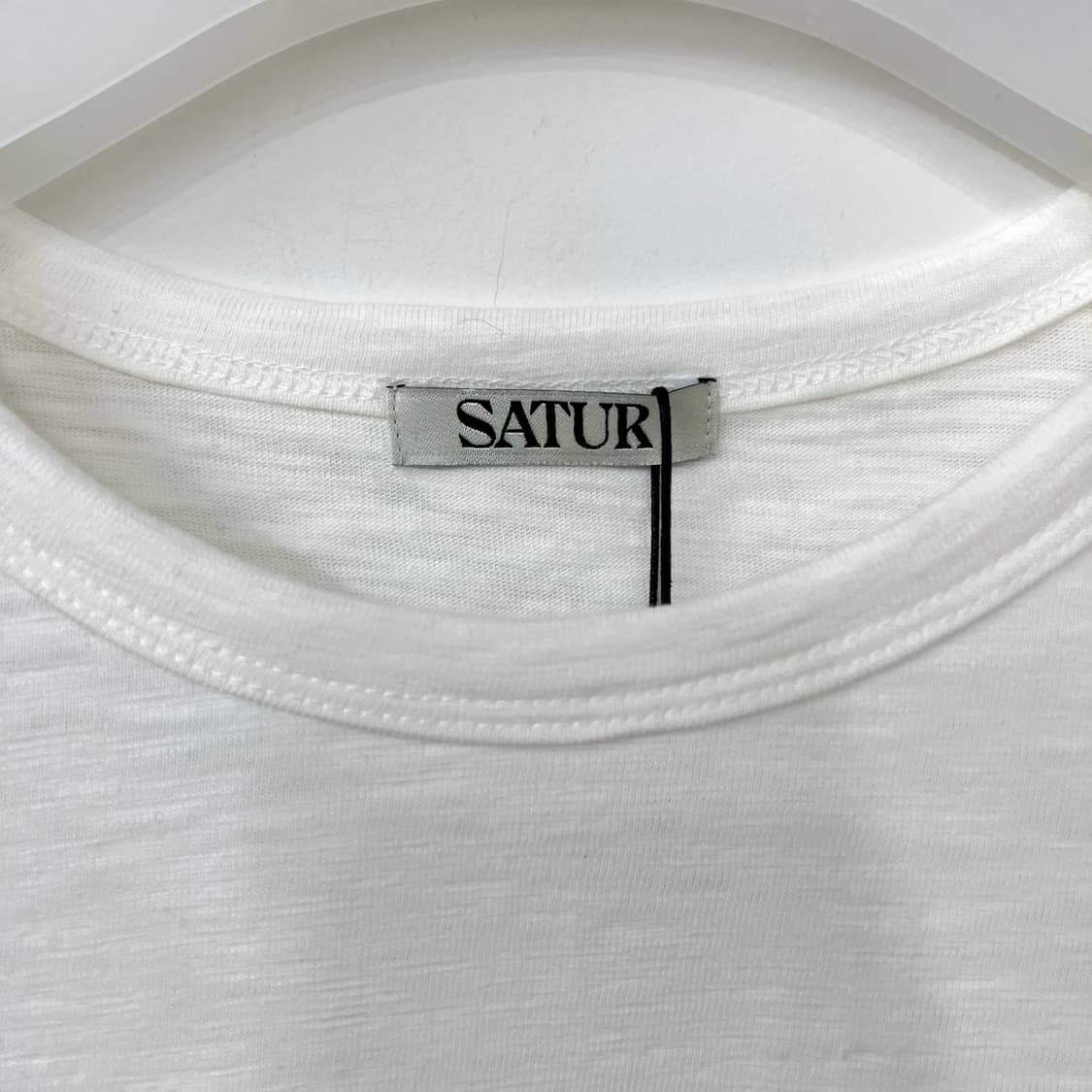 (새상품) SATUR 세터 슬라브 오가닉 화이트 반팔티 상품이미지5