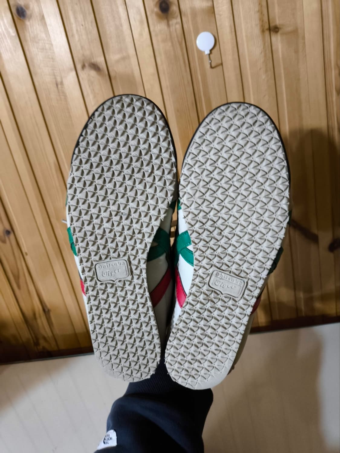 240mm 오니츠카타이거 멕시코66 크림올리브 상품이미지9