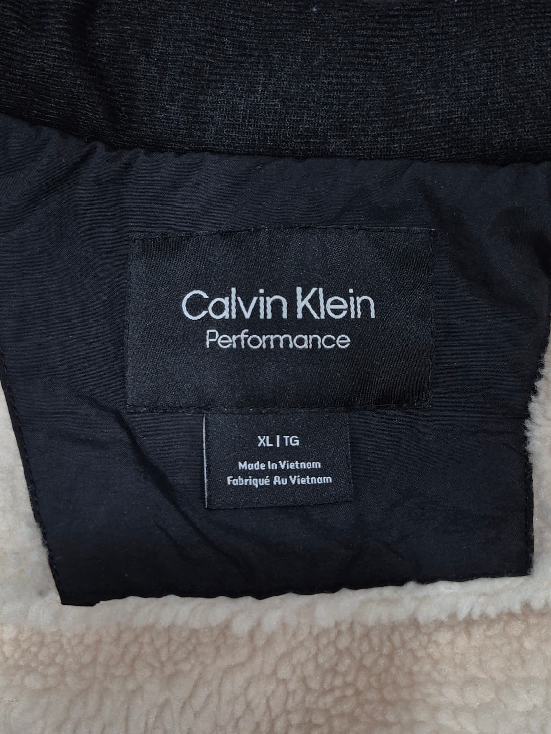 캘빈클라인 퍼포먼스 블랙 패딩 조끼 남성 105사이즈 상품이미지7