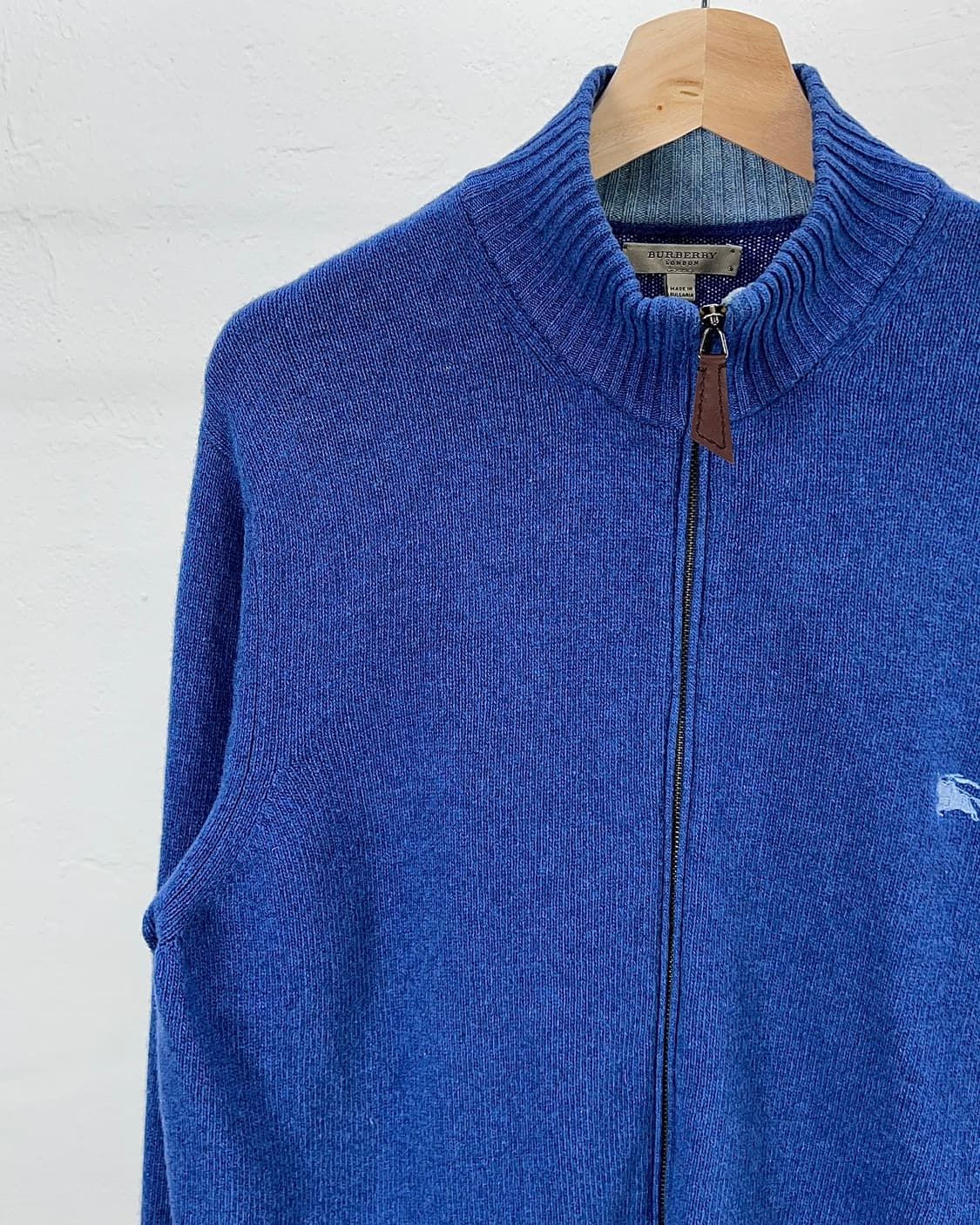 버버리 스카이 블루 캐시미어 울 혼방 엘보패치 풀집업 니트 자켓 상품이미지2