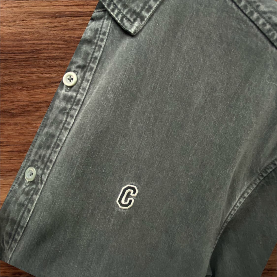 커버낫 블랙 워싱 데님 셔츠 M 상품이미지3