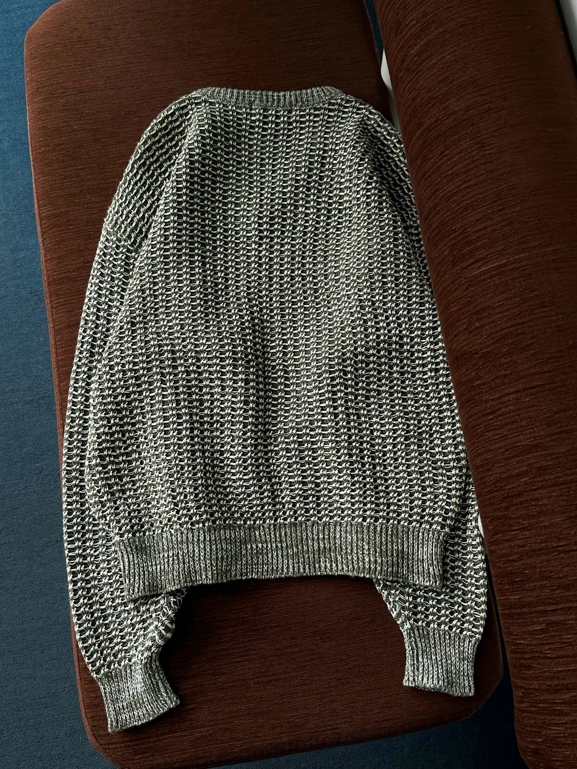 Loose gauge linen cotton v-neck knit 상품이미지6