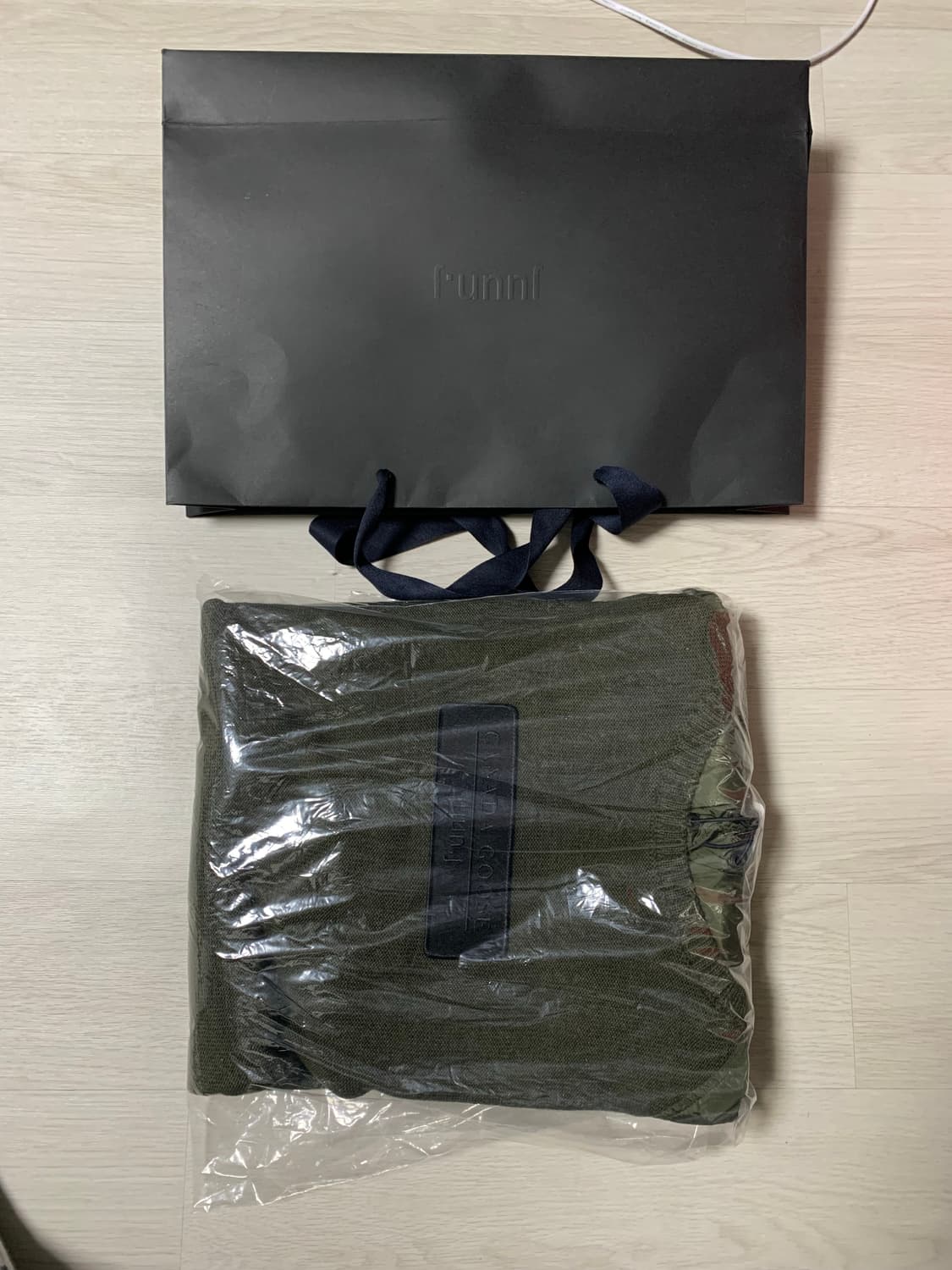 캐나다구스 x 준지 애쉬크로프트 후드 카키 상품이미지4