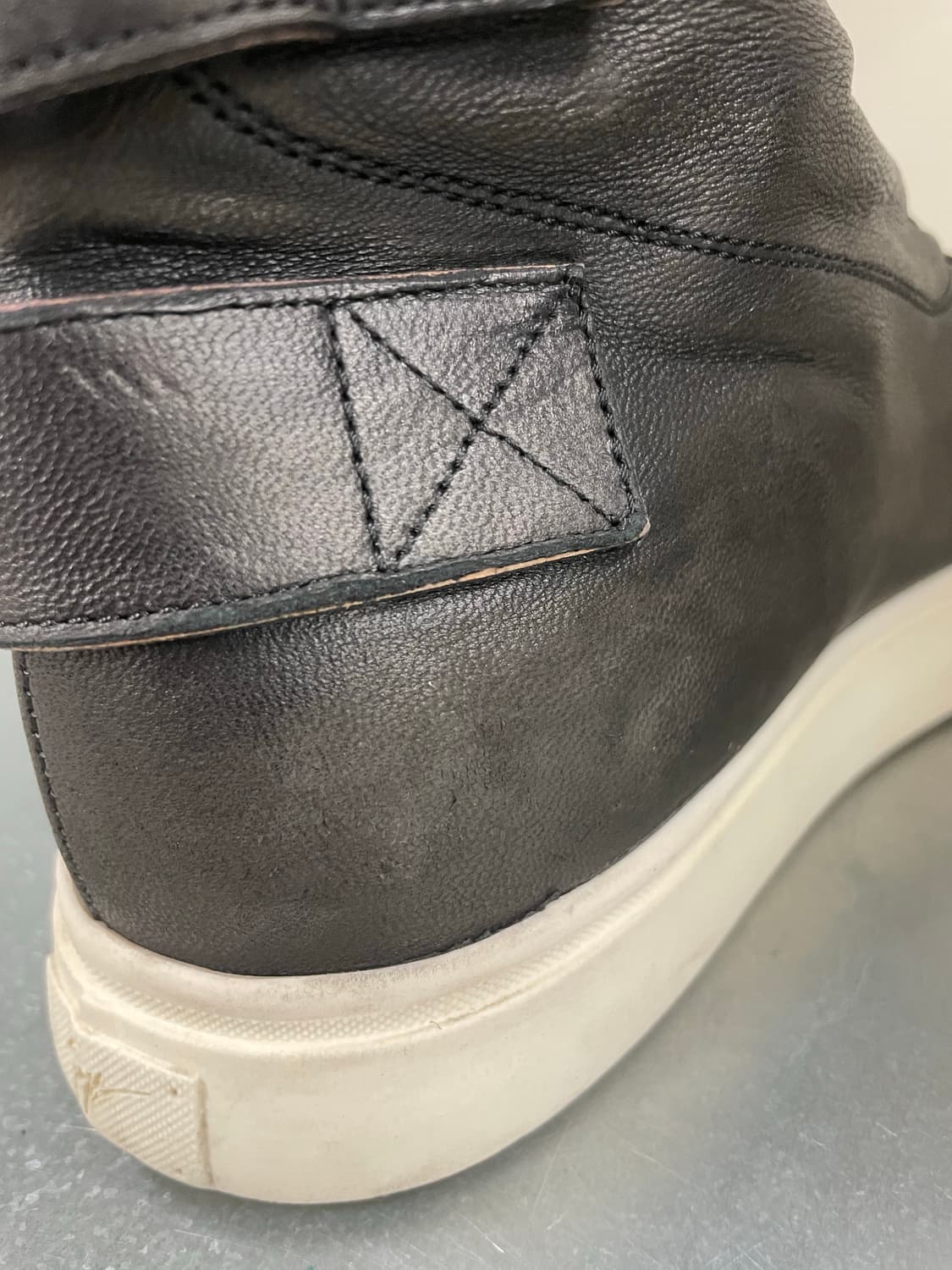 주세페 자노티 블랙 레더 하이탑 스니커즈 38 상품이미지8