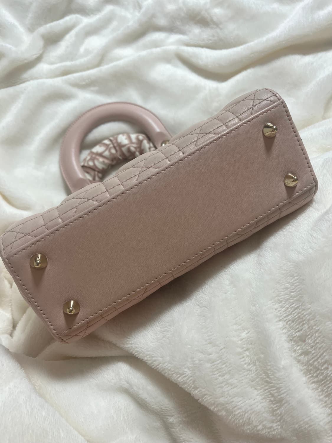 [정품] 레이디디올 스몰 디올 숄더백 가방 백 파우더핑크 미챠 스카프 상품이미지5