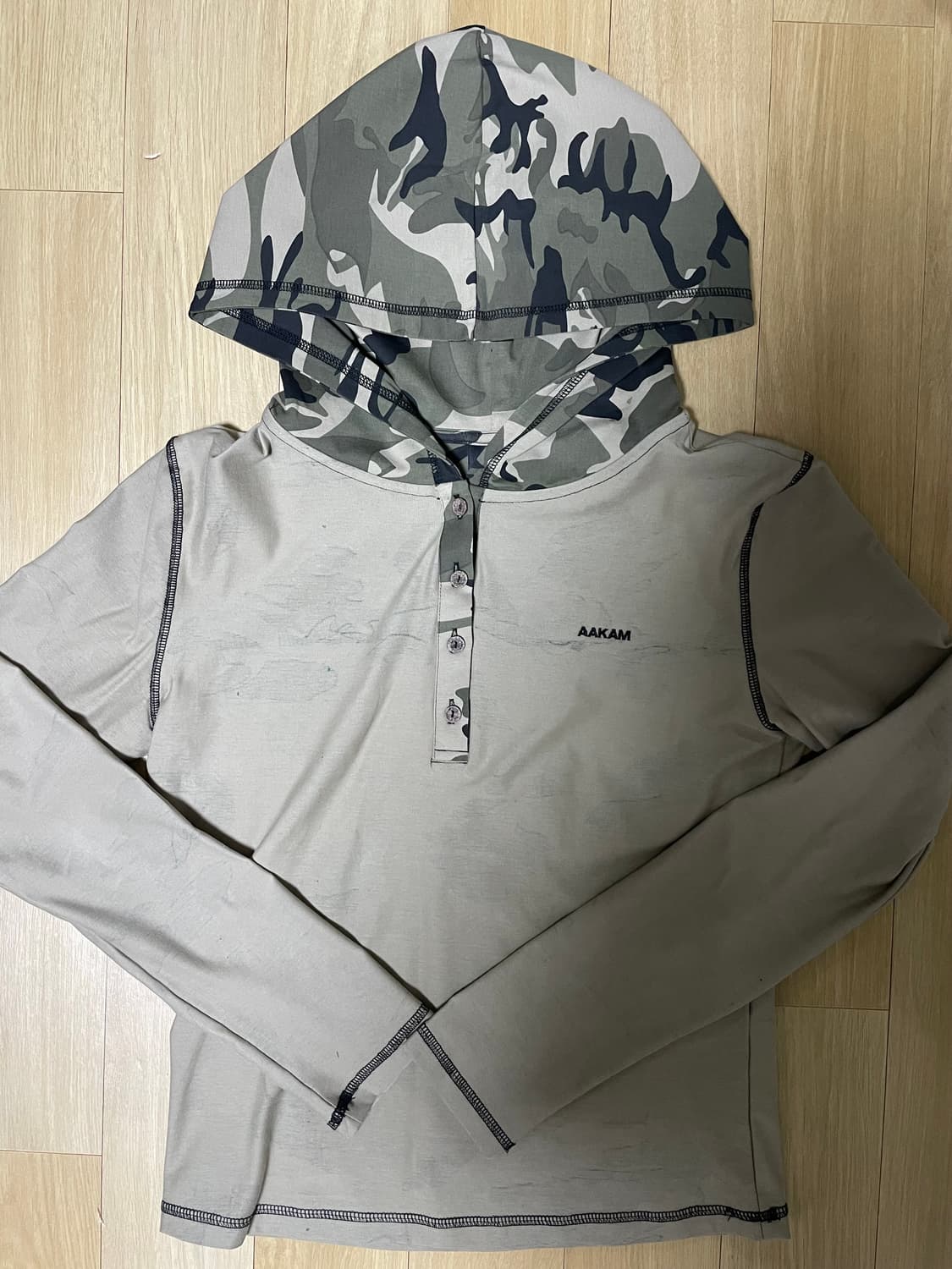 Camo Contrast Hooded Long Sleeve (Khaki) 상품이미지4