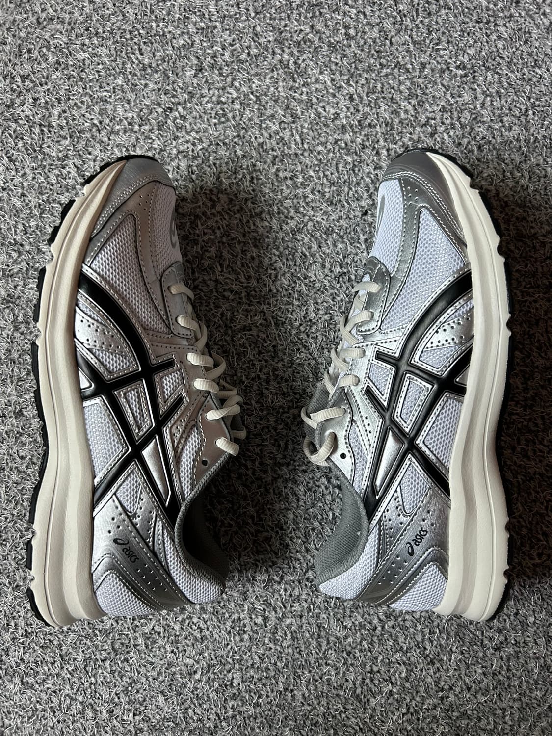 [1회착/풀박스] 아식스 조그100S 265 화이트 블랙 새상품급 상품이미지5