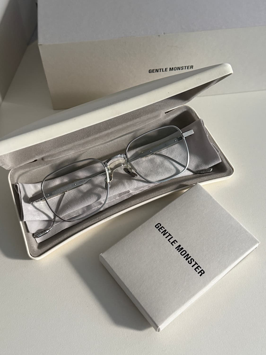 젠틀몬스터 카타 c2 (풀박스 상품이미지2