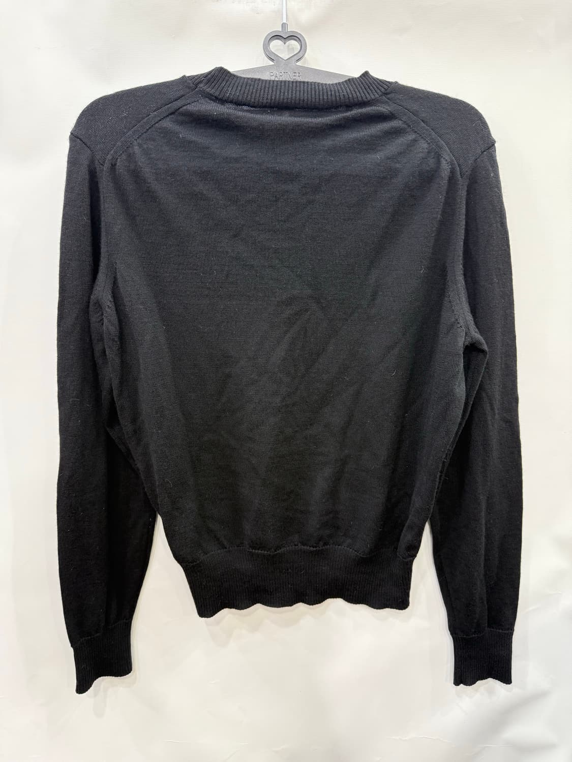 아미 스몰 하트 블랙 니트 상품이미지2