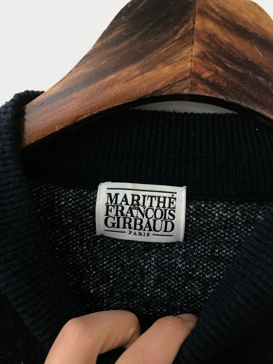 마리떼프랑소와저버 박스로고 네이비 니트 상품이미지5