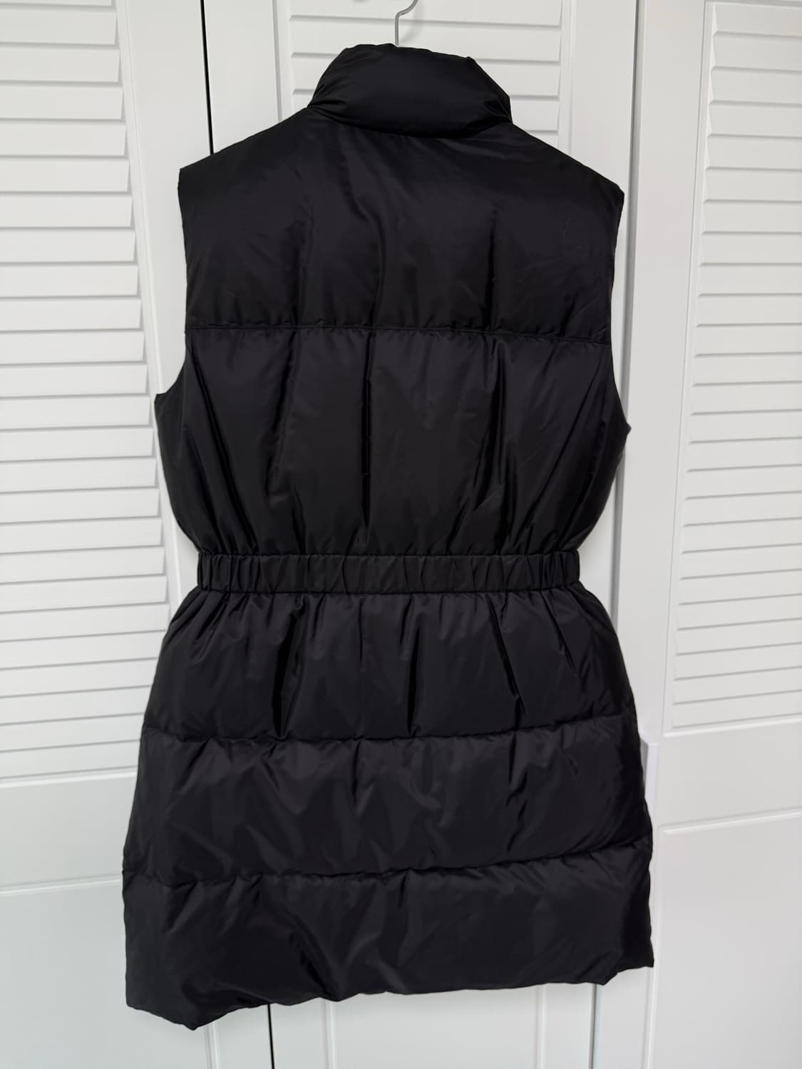 프라다 조끼 패딩 상품이미지3