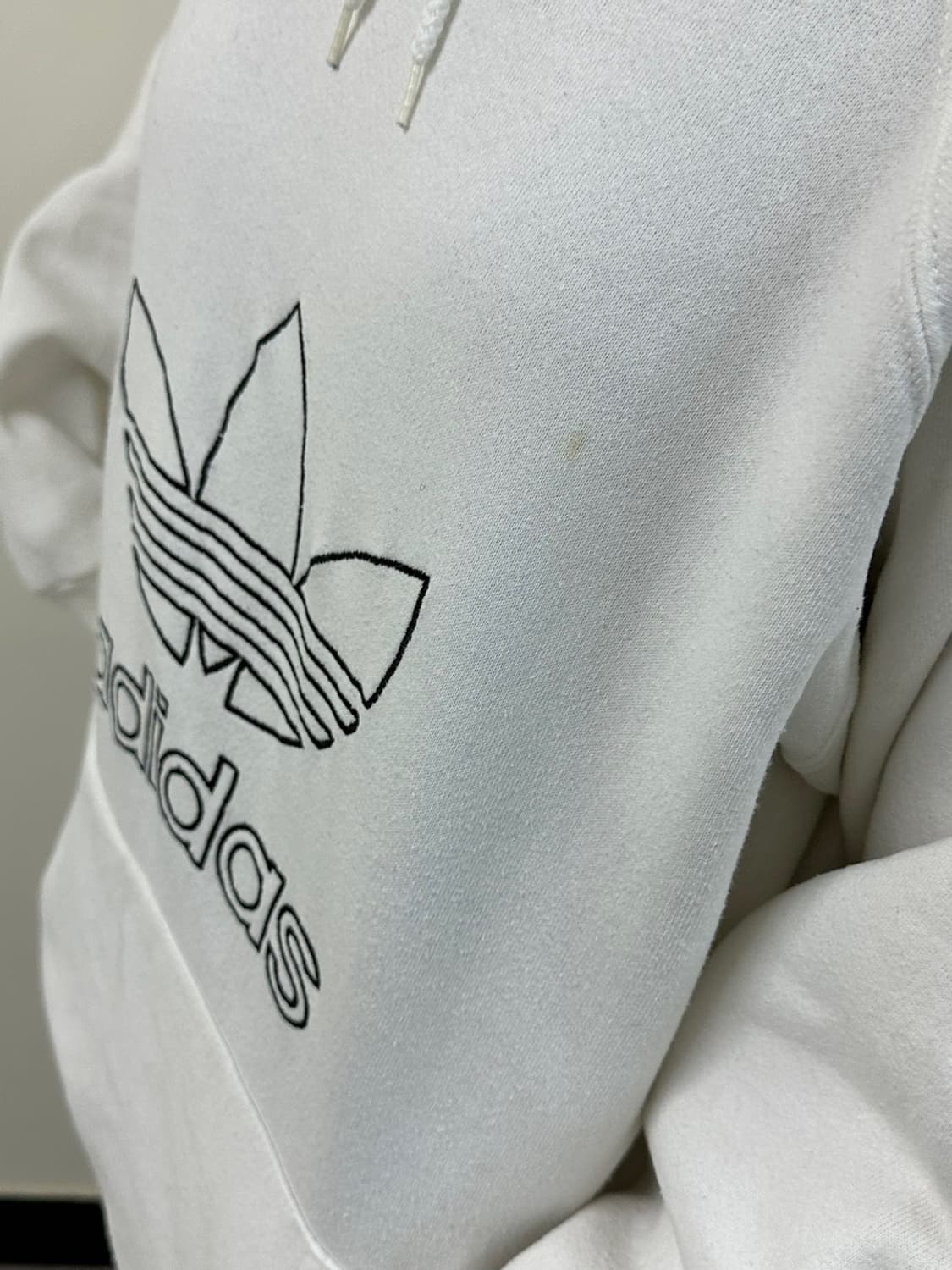 아디다스 90s 자수 로고 화이트 후드티 상품이미지3