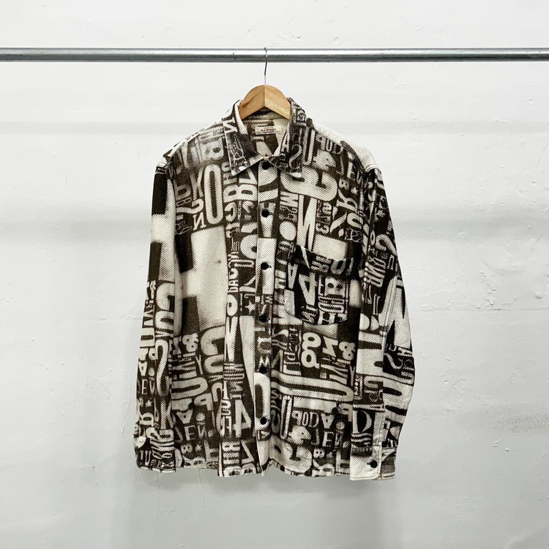 할리우드 랜치 마켓 그래픽 셔츠  상품이미지1