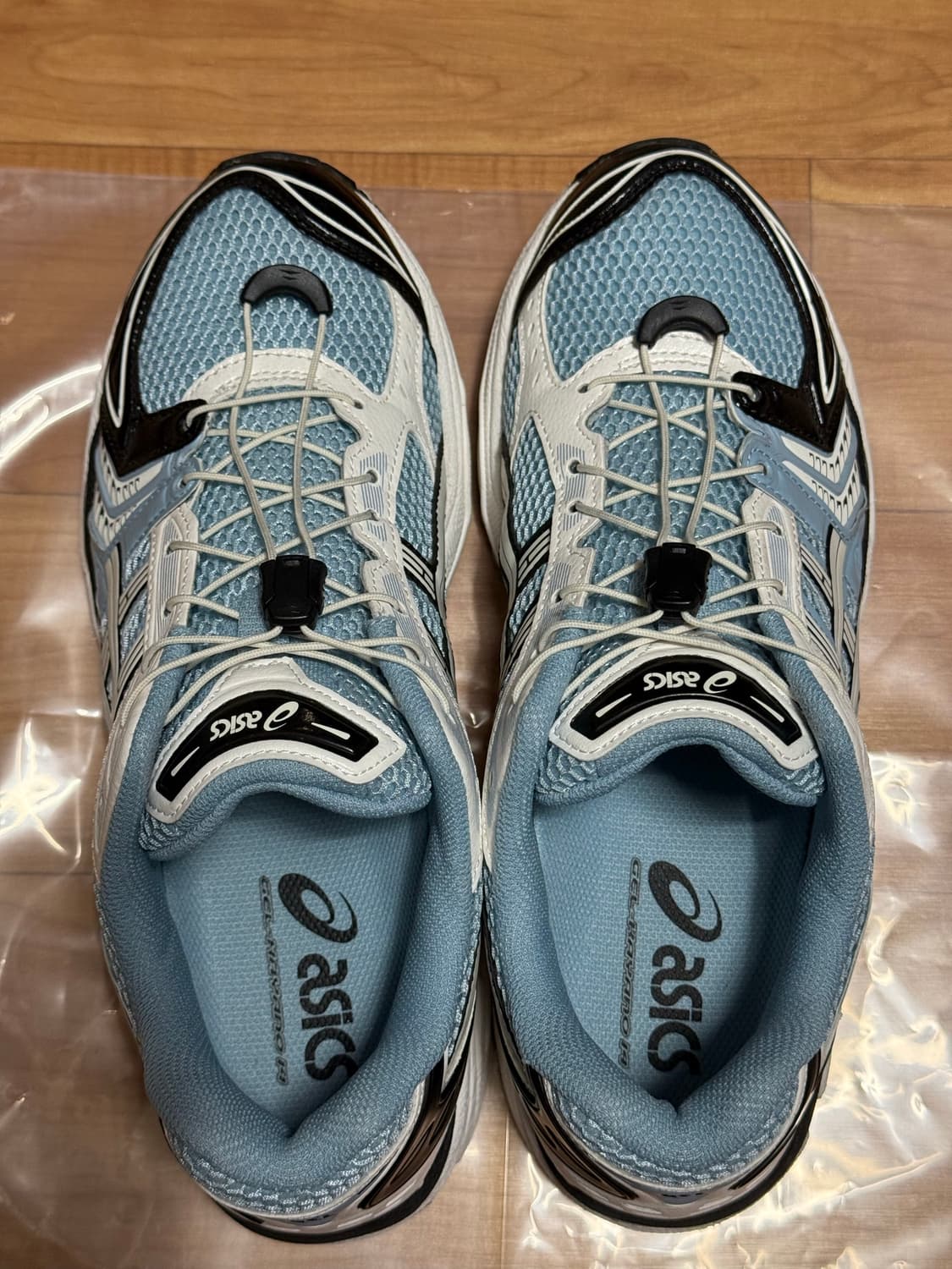 아식스 언리미티드 젤카야노 미스트 크림 270 상품이미지2