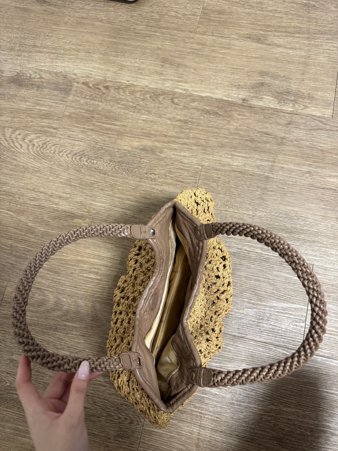 (미사용)헬렌카민스키 여름가방 상품이미지2