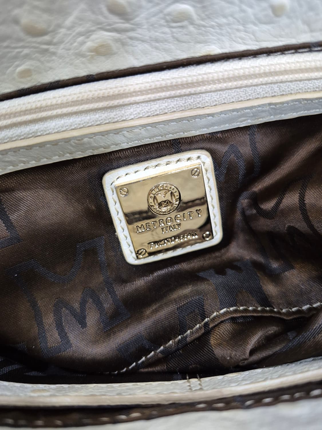 메트로시티 오스트리치 숄더백 상품이미지7