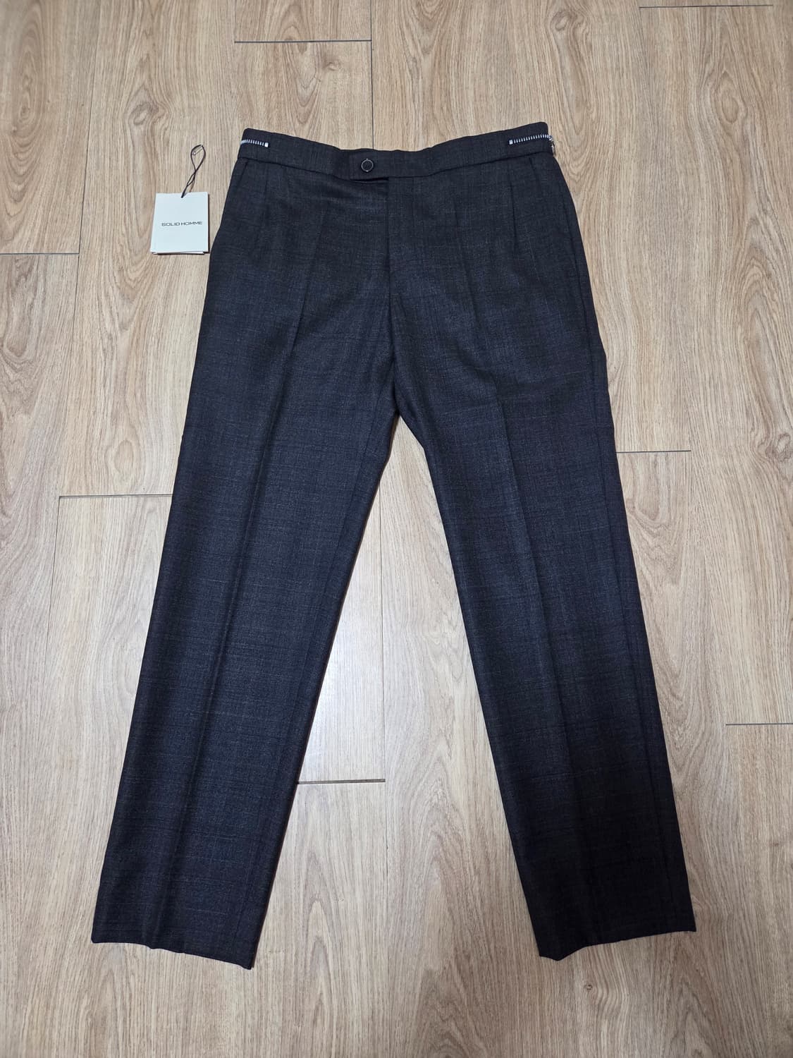 솔리드옴므 차콜 슬랙스 상품이미지1