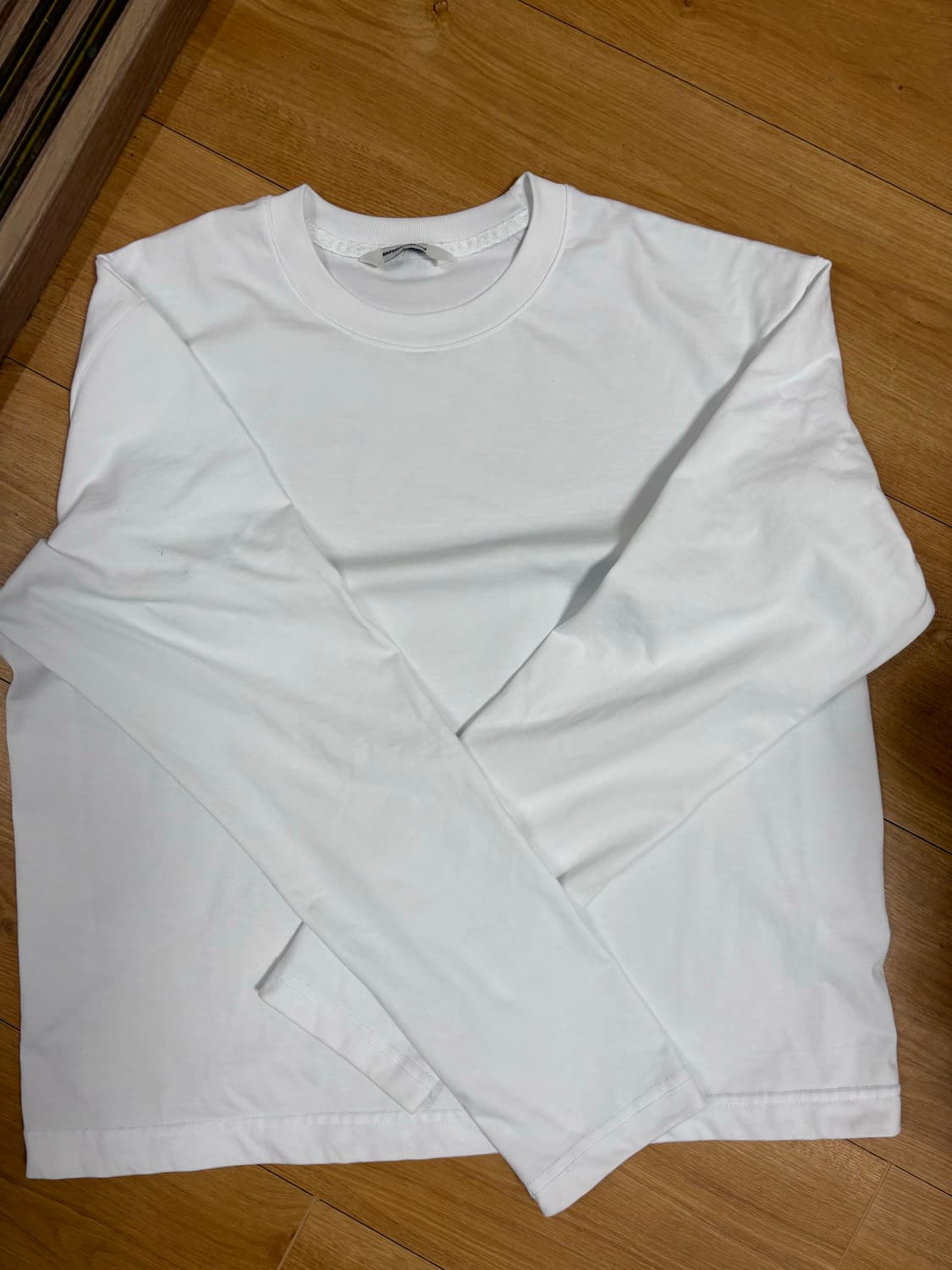 브렌슨 컴포트 크롭 긴팔티 상품이미지1