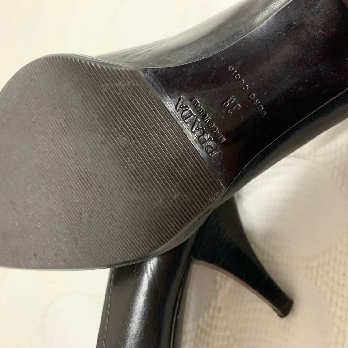 PRADA 다크 브라운 포인티드 토 하이힐 상품이미지9