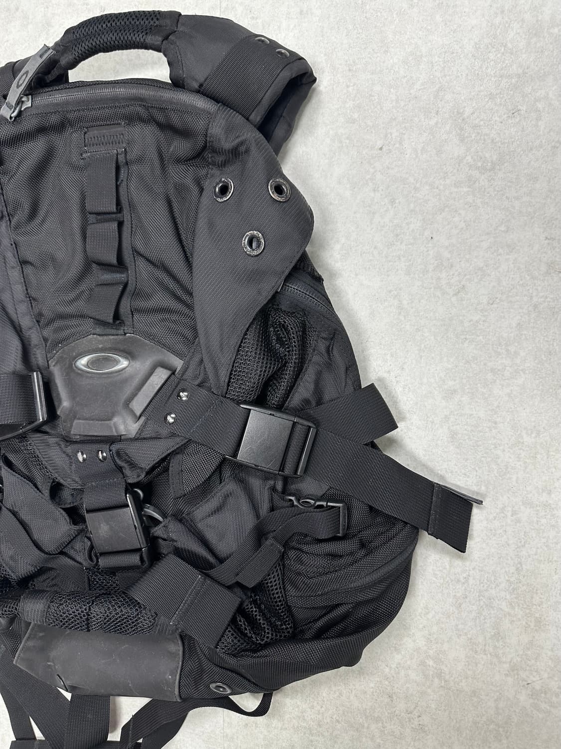 오클리 아이콘 3.0 백팩 상품이미지2