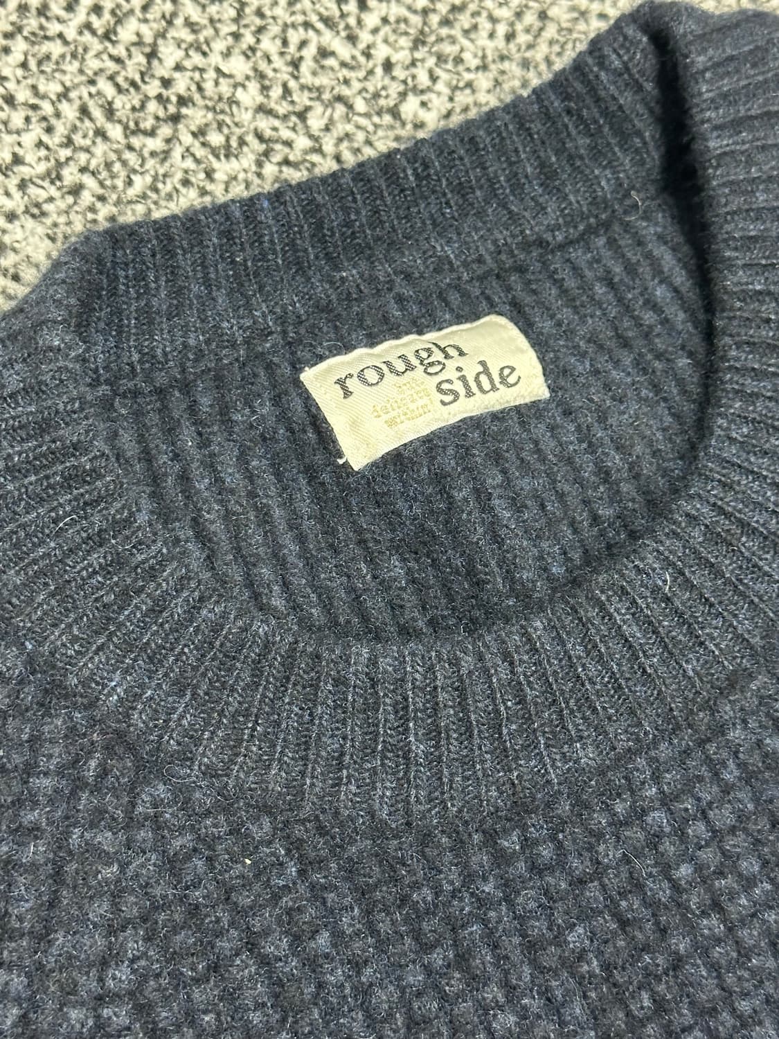 러프사이드 울 두툼 니트 상품이미지3