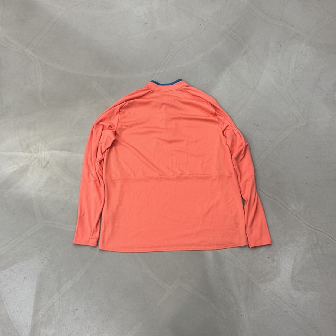 엄브로 에버튼 반집업 2XL  상품이미지3