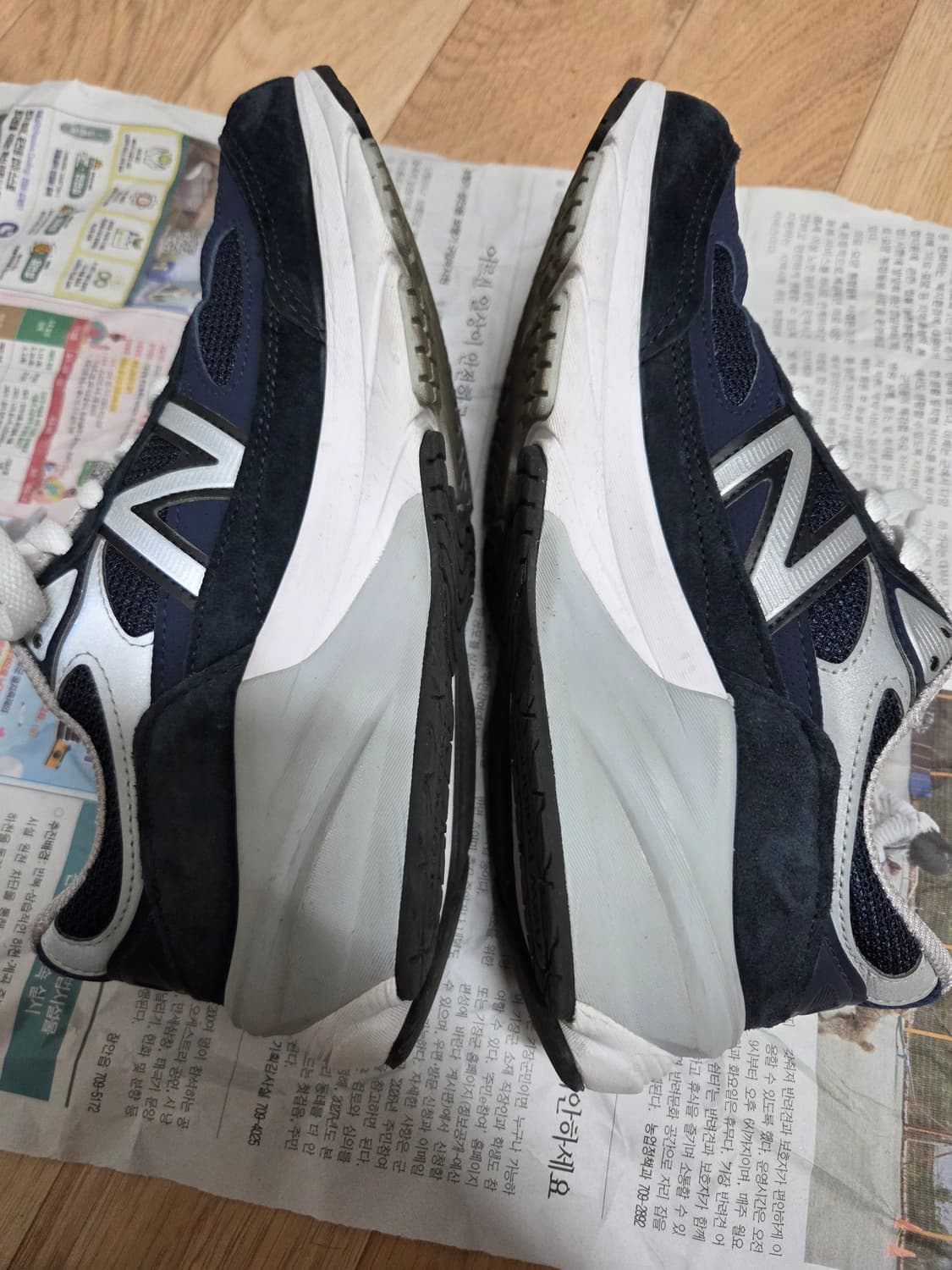 뉴발란스 990v6 255 팝니다 상품이미지3