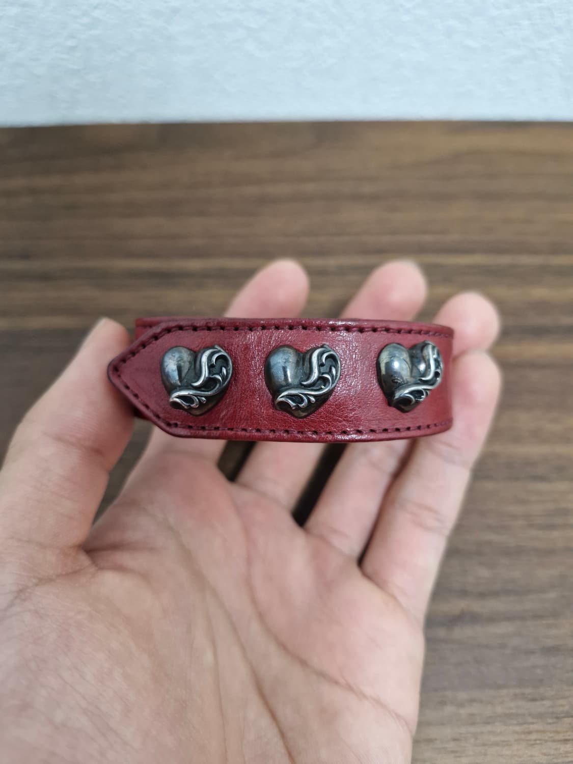 [OS] 크롬하츠 레드 하트 3버튼 레더 팔찌 상품이미지2