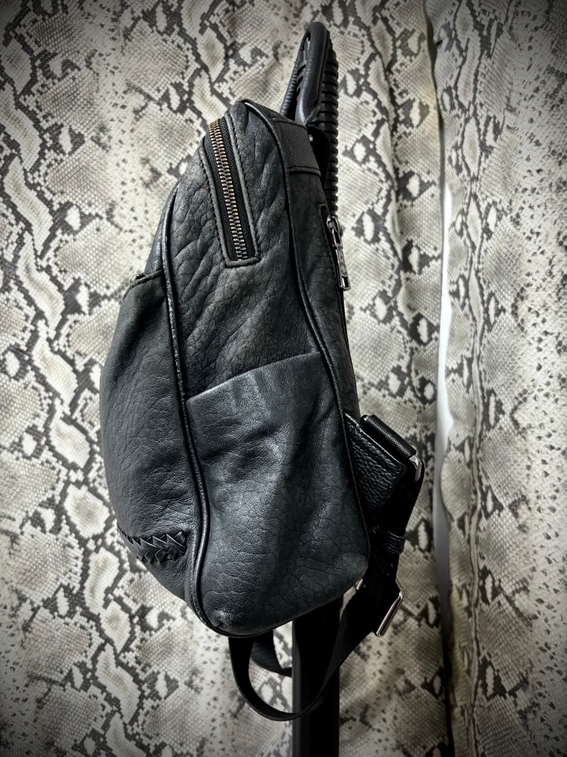 [Minimal Y2K] Cubic Logo Detail Leather  상품이미지5