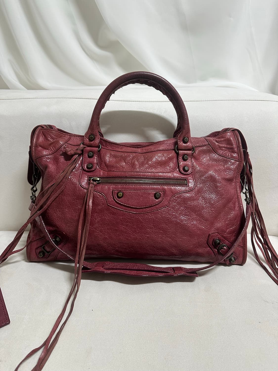 [A 정품] 발렌시아가 시티 모터백 미디움 버건디 상품이미지1