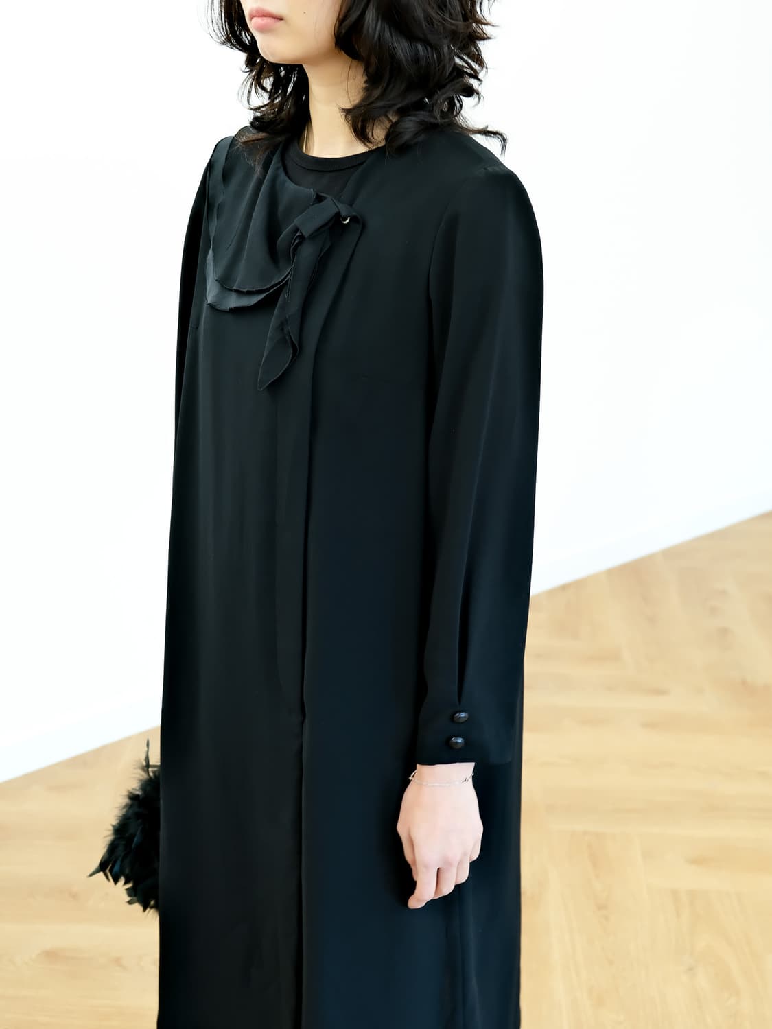 넥 포인트 블랙 원피스 90-95 상품이미지3