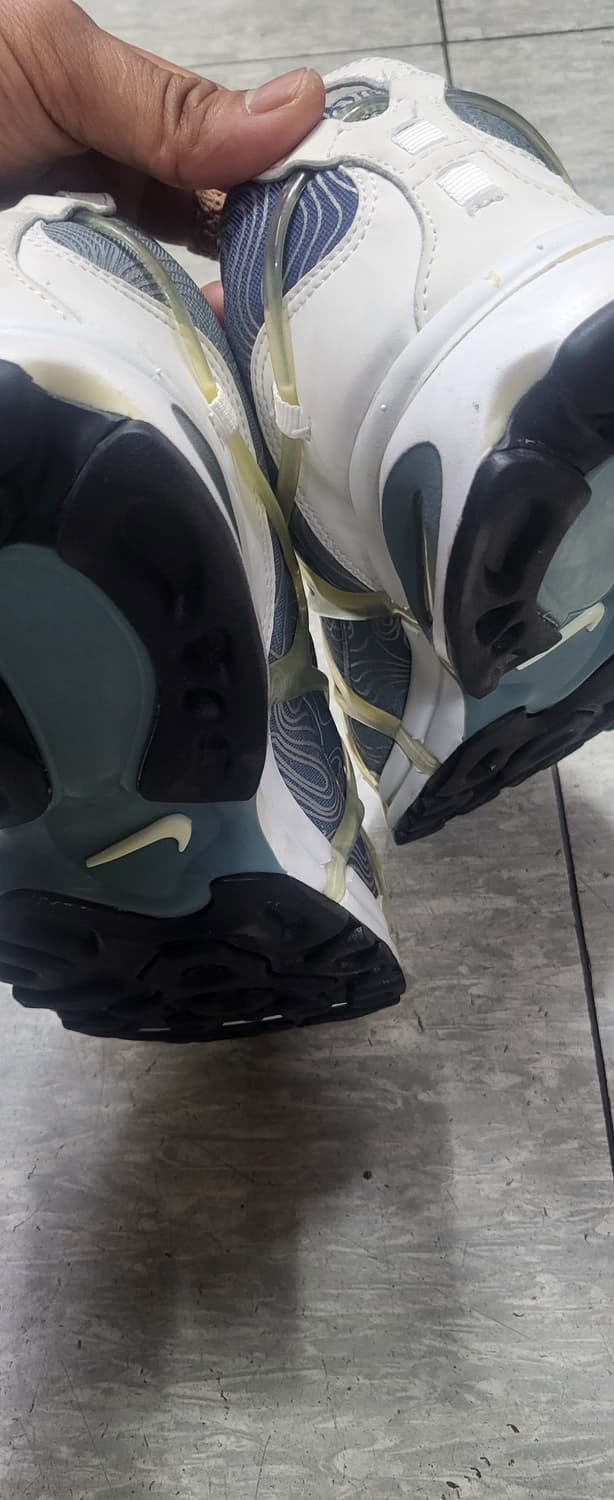 나이키 에어 쿠키니 SE 270 상품이미지4